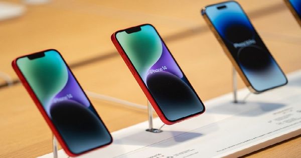 Vì sao Apple không tăng giá iPhone trong suốt những năm qua