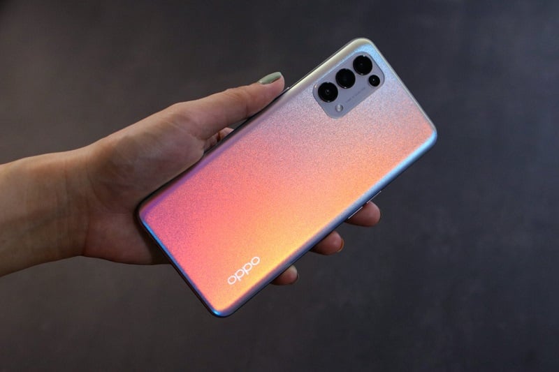 Bên cạnh iPhone 12 series, những mẫu smartphone 5G nào đáng mua nhất 2021?