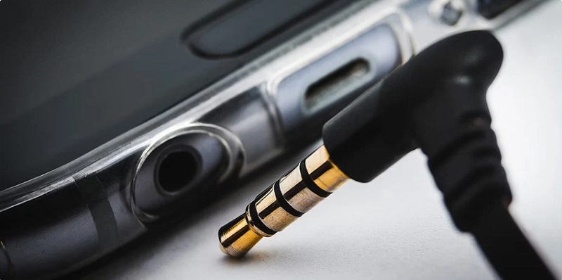 Điểm danh 5 tính năng bị loại bỏ trên smartphone khiến người dùng tiếc nuối !!!