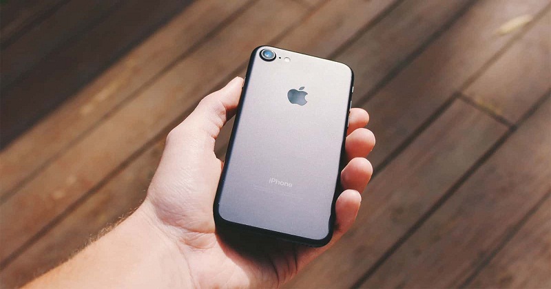 iPhone 9 của Apple cần phải thật nhỏ gọn với giá cả phải chăng, vì sao vậy?