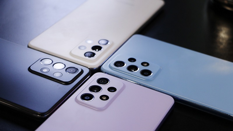 "Siêu phẩm tầm trung" Galaxy A72 có gì khác biệt so với thế hệ tiền nhiệm Galaxy A71?