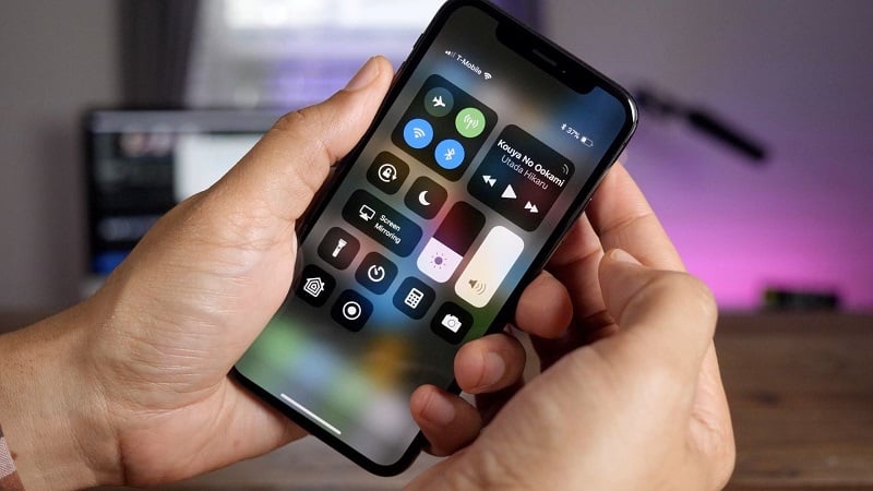 Có bao giờ bạn tự hỏi, mỗi bộ phận cấu tạo của một chiếc iPhone có xuất xứ từ đâu?