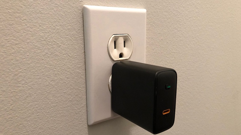 Điểm danh những thiết bị sạc nhanh cho iPhone "hot" nhất hiện nay hình ảnh 5