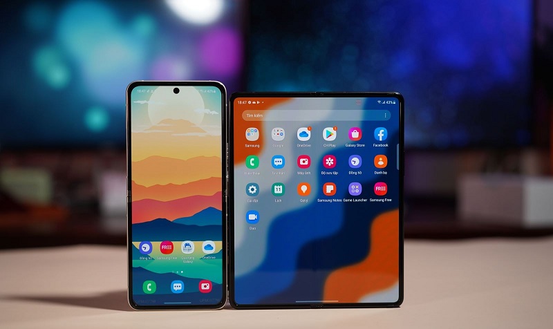 Mua điện thoại màn hình gập ở thời điểm này, chọn Galaxy Z Fold 3 hay Galaxy Z Flip 3? hình ảnh 4