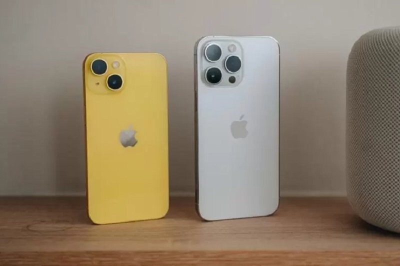 Yêu thích iPhone tiêu chuẩn, nên chọn iPhone 12, iPhone 13 hay iPhone 14 ??? hình ảnh 2