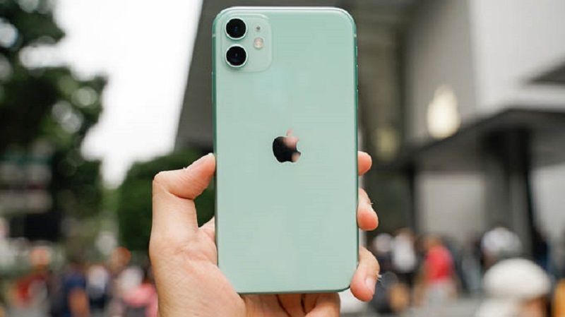 Chưa tậu được iPhone 13 Pro Max vì giá còn đắt đỏ? Đừng chần chừ chọn ngay những mẫu iPhone này !!! hình ảnh 3