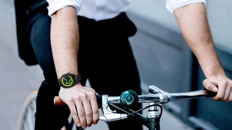 Muốn sử dụng thiết bị đeo thông minh, nên chọn smartwatch hay smartband? hình ảnh 5