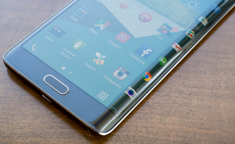 Điều gì khiến Samsung từ bỏ công nghệ màn hình cong? hình ảnh 3