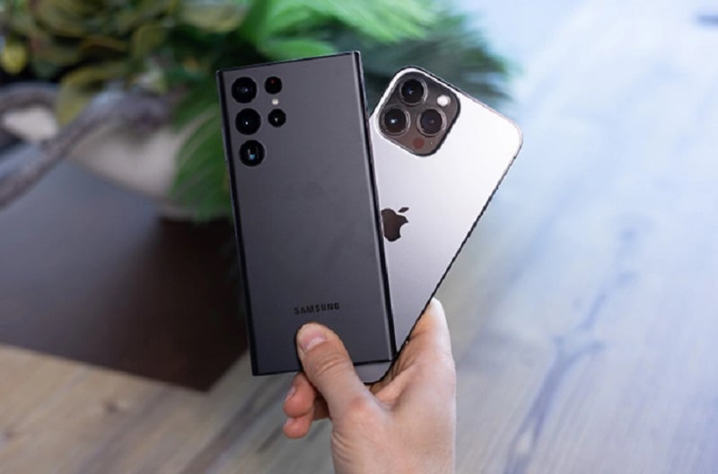 Galaxy S22 Ultra và iPhone 13 Pro Max: Đâu là chiếc flagship hàng đầu hiện nay??? hình ảnh 4