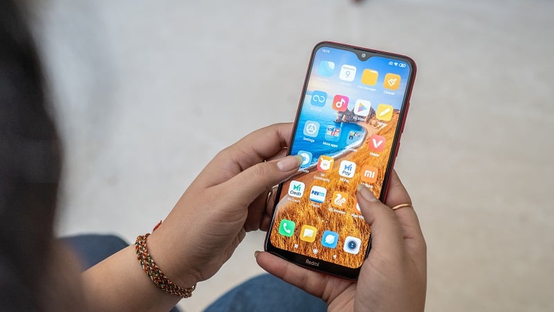 Có gì hấp dẫn trên Redmi 8 - smartphone giá rẻ mới nhất của Xiaomi?