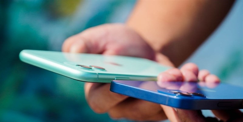 iPhone 11 và iPhone 12: Chênh lệch gần 4 triệu, đâu mới là sự lựa chọn hợp lý và tiết kiệm nhất? hình ảnh 2