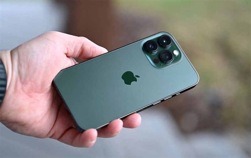 Điều gì đã khiến iPhone chiếm được thị phần lớn trên thị trường smartphone cũ ??? hình ảnh 4