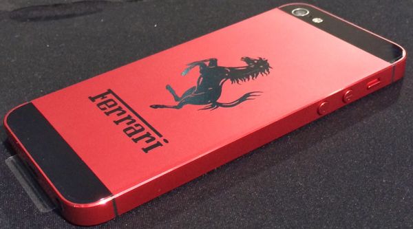 iPhone 5s Ferrari