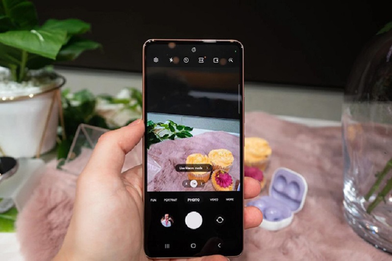 So kè iPhone SE 2022 và Galaxy A53: Đâu là chiếc smartphone tầm trung đáng sở hữu??? hình ảnh 3
