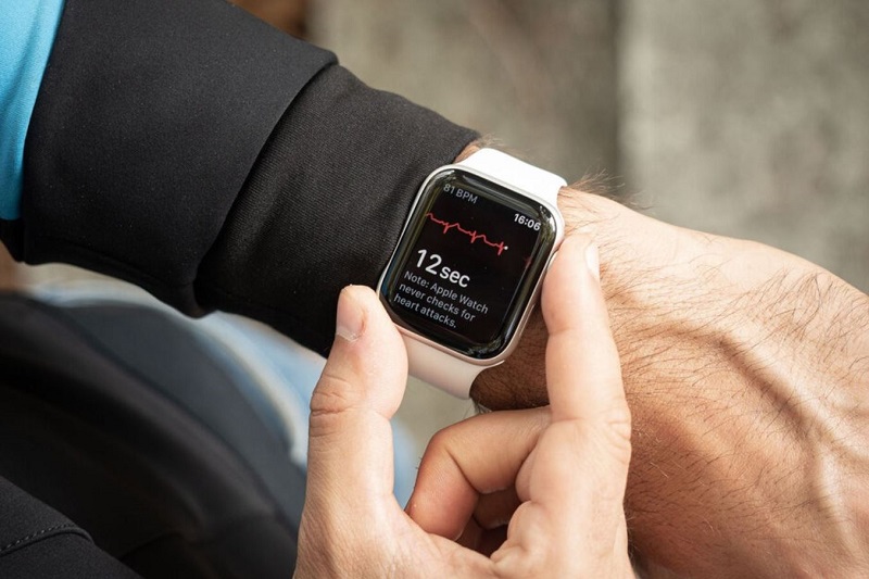 Làm thế nào để tránh tình trạng hao pin nhanh trên Apple Watch Series 5? hình ảnh 2