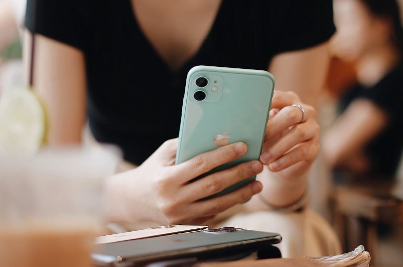 Nên mua mẫu iPhone nào ở thời điểm hiện tại khi iPhone 14 còn chưa ra mắt??? hình ảnh 2