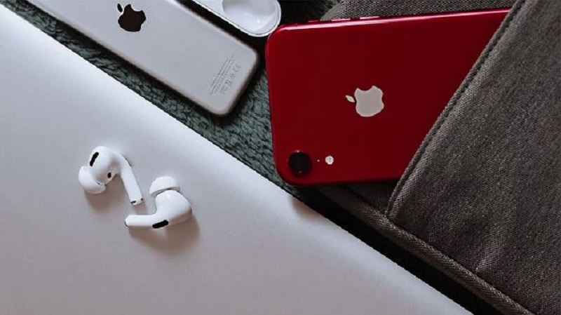 Mua iPhone giá rẻ, chọn iPhone SE 2022 cổ điển hay iPhone 11 hiện đại??? hình ảnh 5