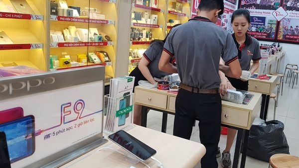 mua oppo a7 hai phong