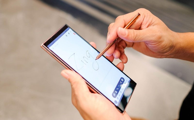 Rộ tin Samsung trang bị bút S Pen trên Galaxy Z Fold 3 chuẩn bị "khai tử" dòng Galaxy Note? hình ảnh 2