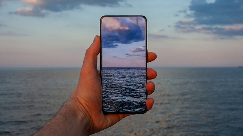 Smartphone có camera dưới màn hình càng ngày càng rẻ, vì sao vậy? hình ảnh 4