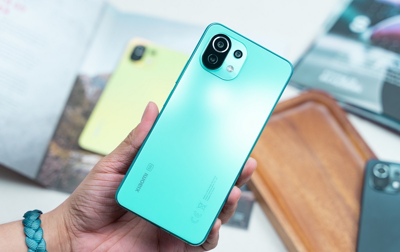 Mê mẩn 4 mẫu smartphone Xanh lá đẹp không kém iPhone 13 !!! hình ảnh 2