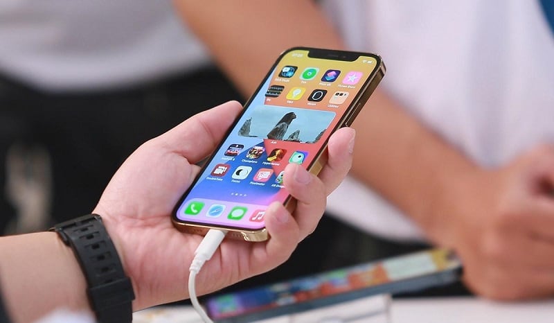 Sự xuất hiện của dòng iPhone 12 đã mang đến cho Apple những gì? hình ảnh 3