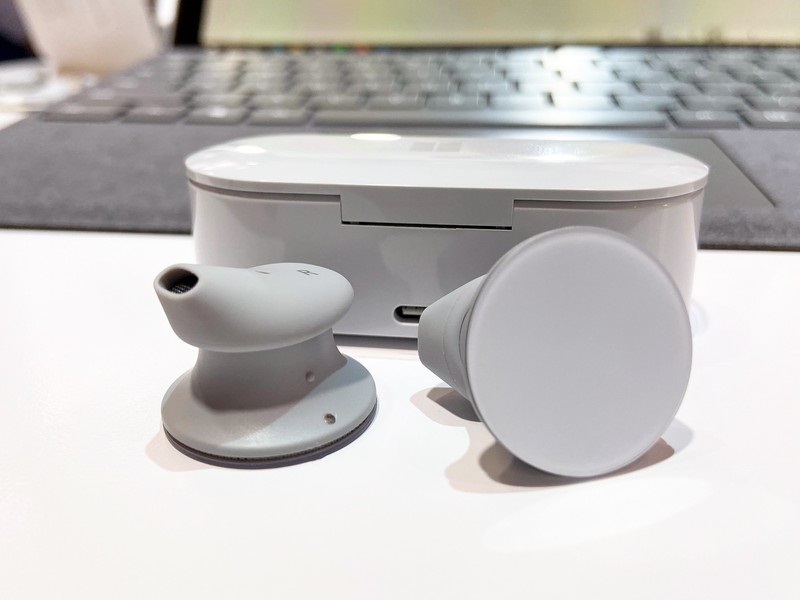 Tai nghe OnePlus "đụng độ" thiết kế AirPods: Phải chăng các nhà sản xuất đang cạn kiệt ý tưởng? hình ảnh 4