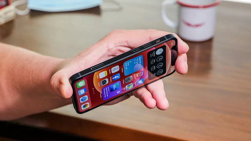 Tại sao Samsung không sản xuất Galaxy S21 Mini để "cạnh tranh" với iPhone 12 Mini? hình ảnh 4