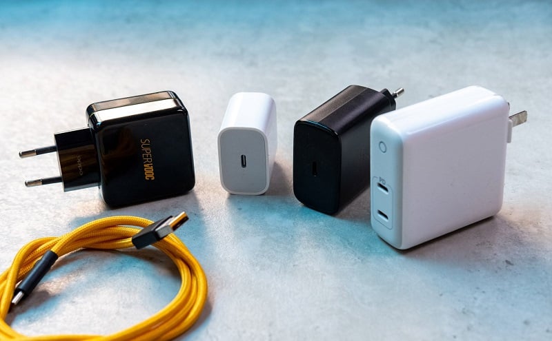 Nguyên nhân vì đâu khiến tốc độ sạc pin cho smartphone luôn 