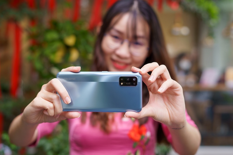 Top 5 smartphone chụp ảnh selfie cực đỉnh mà những "người chơi hệ sống ảo" không thể bỏ qua !!! hình ảnh 5