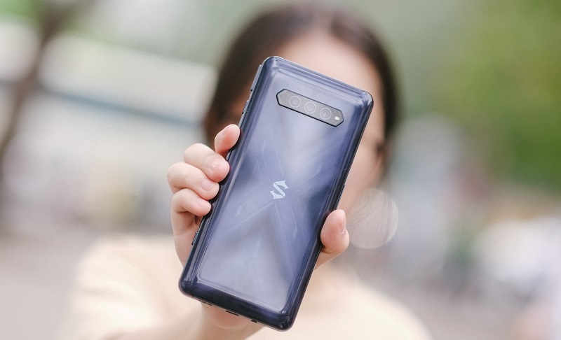 Chọn smartphone chơi game, nhất định không thể bỏ qua Xiaomi Black Shark 4 !!!