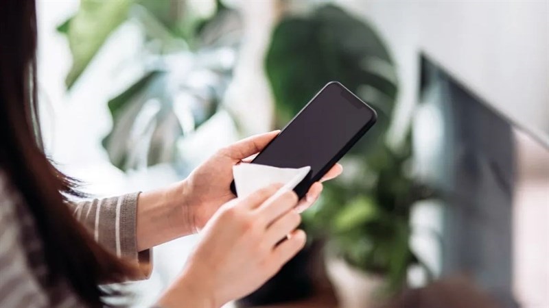 Vì sao việc vệ sinh cho smartphone được xem là quan trọng và cần thiết ??? hình ảnh 5
