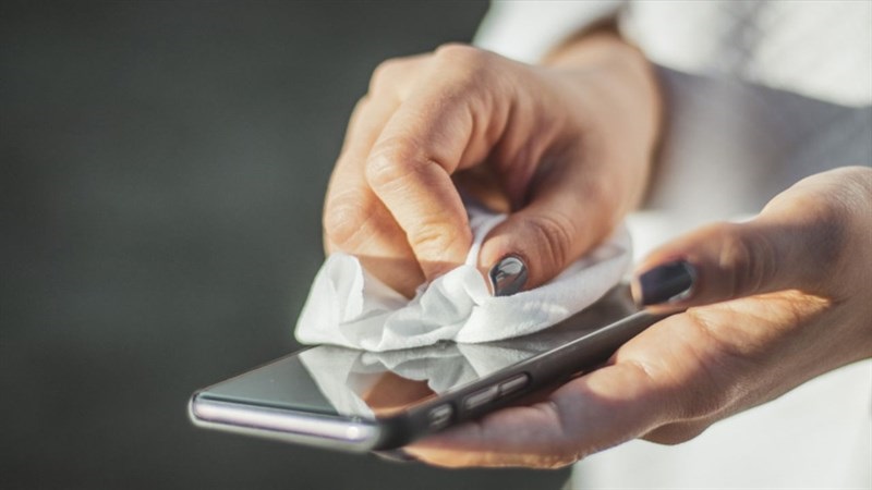 Vì sao việc vệ sinh cho smartphone được xem là quan trọng và cần thiết ??? hình ảnh 6