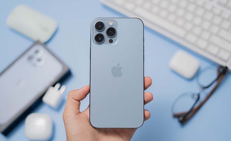 Vì sao iPhone 13 Pro Max lại hút khách đến vậy? hình ảnh 2