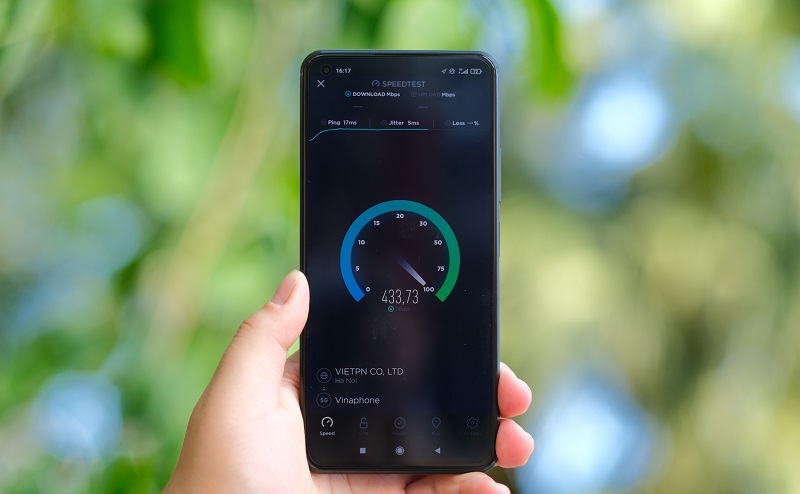 Vì sao người dùng nên mua smartphone 5G trong năm nay?