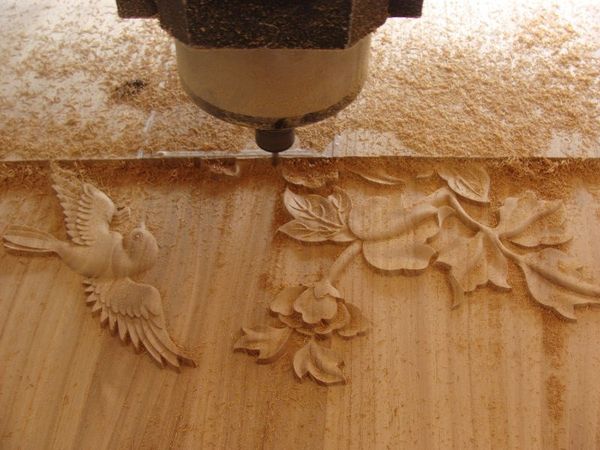 Cắt gỗ thành vách ngăn CNC trang trí