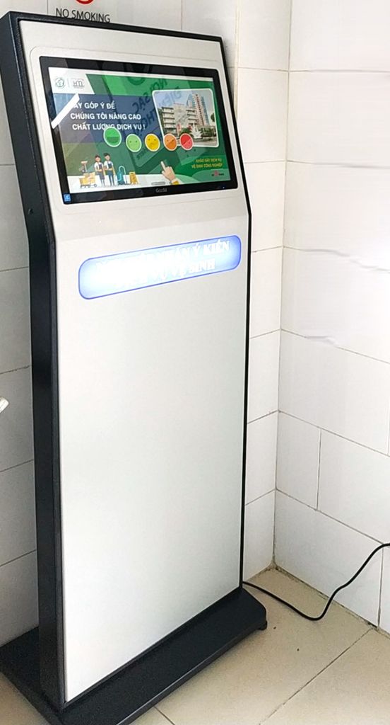 Kiosk đăng ký khám bệnh bằng CCCD gắn chip