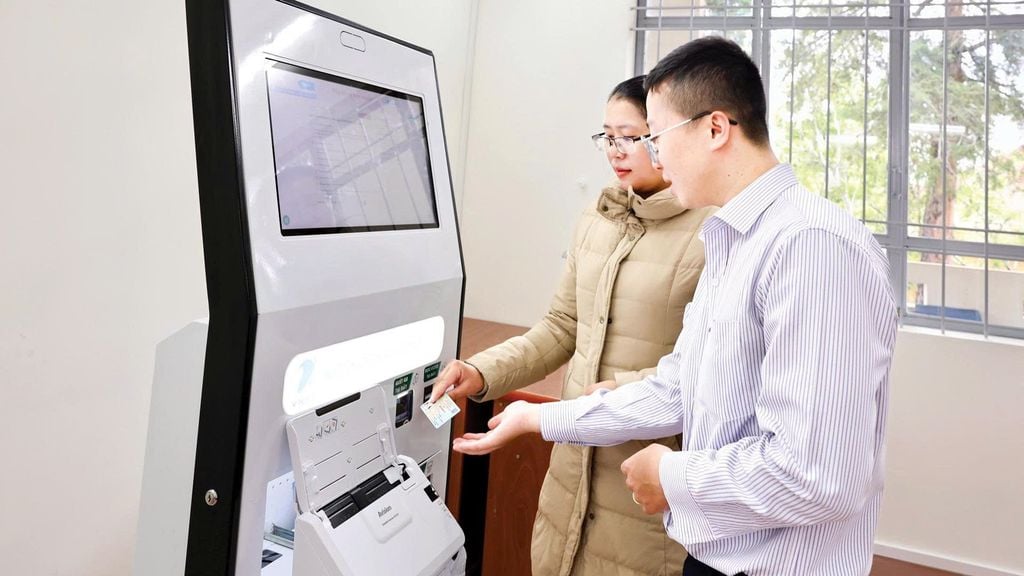 Kiosk Dịch Vụ Công - Bước Nhảy Số Chiến Lược Cho Cấp Xã