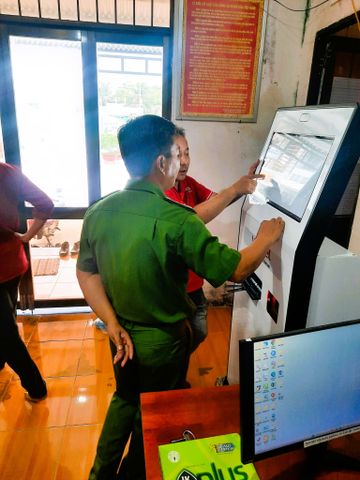 GoodM! Cung Cấp Kiosk Tra Cứu Thủ Tục HCC