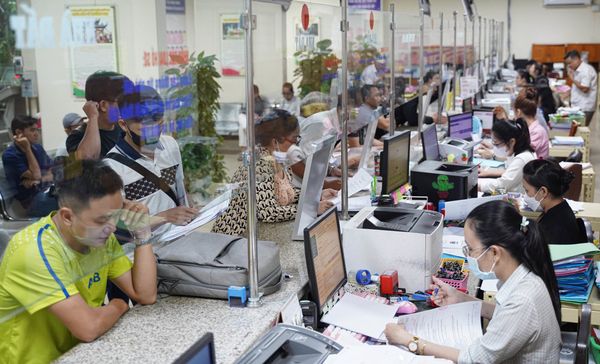 Kiosk đăng ký tự động cho cơ quan hành chính