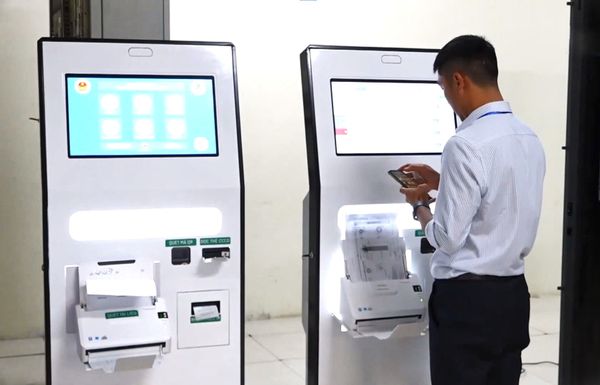 Kiosk đăng ký tự động cho cơ quan hành chính