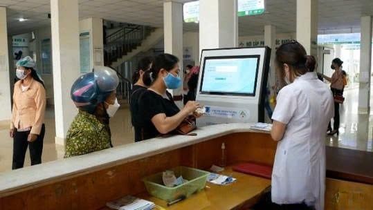 Cách mạng hóa bệnh viện với kiosk lấy số thứ tự GoodM
