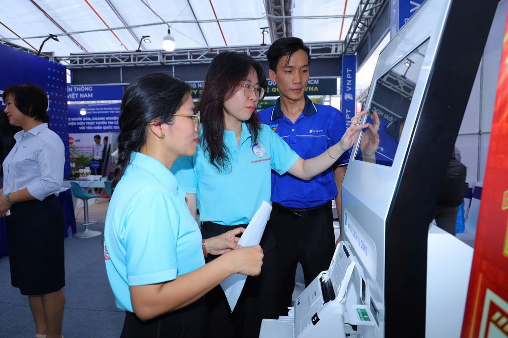 Kiosk Tự Động Hóa Cho Dự Án – Tự Thanh Toán, Order, Tra Cứu Sự Kiện | GoodM!