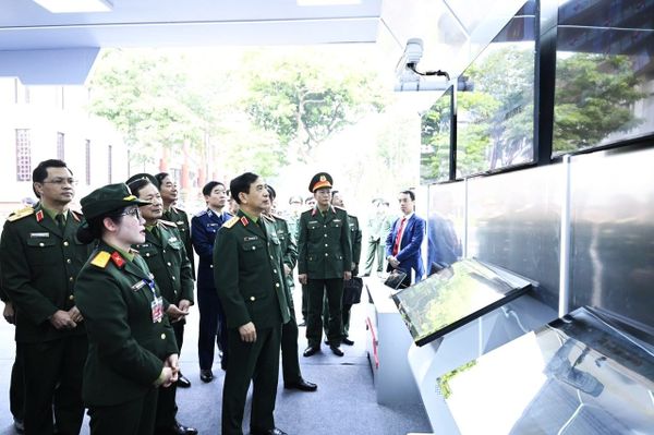 Giải pháp một cửa thông minh cho cơ quan hành chính công an