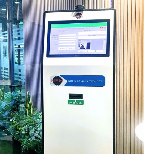 GoodM! Triển Khai Kiosk Đăng Ký Thông Tin - Hành Trình Tương Tác Đa Giác Quan