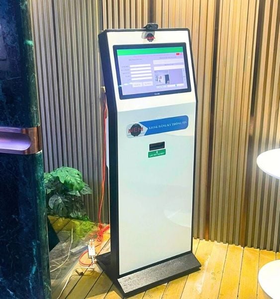 GoodM! Triển Khai Kiosk Đăng Ký Thông Tin - Hành Trình Tương Tác Đa Giác Quan