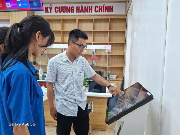 Kiosk Dịch Vụ Công