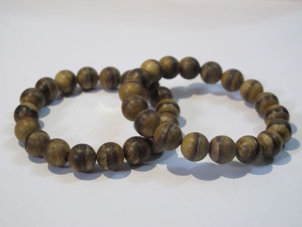 Công dụng Vòng Tay Trầm Hương