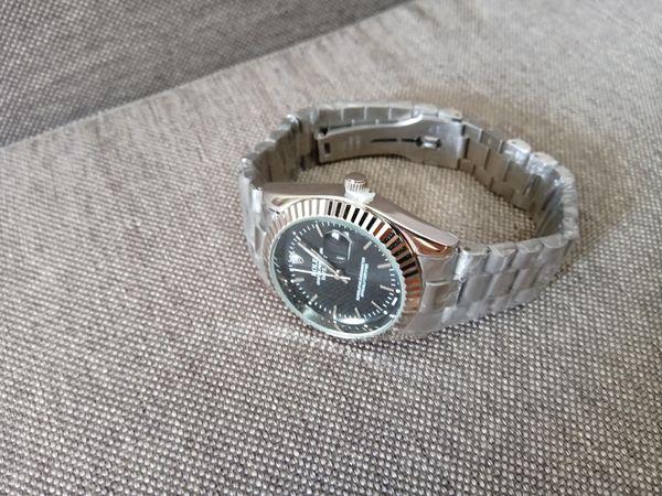 Đồng hồ Rolex mặt đen, dây trắng, máy Nhật - 3