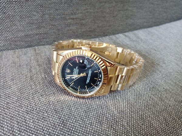 Đồng hồ Rolex mạ vàng, mặt đen, kính saphia, máy Nhật - 2